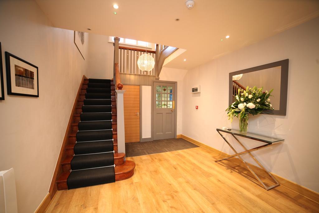 Homefromholme Alban House St Albans Exterior photo
