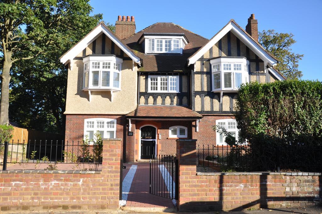 Homefromholme Alban House St Albans Exterior photo